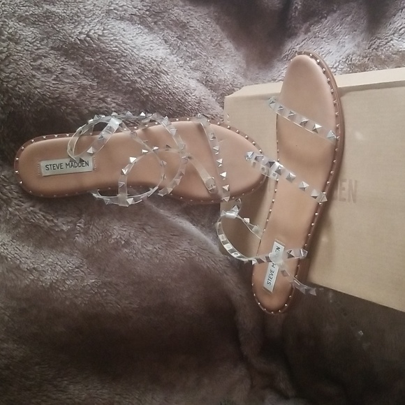 Clear Steve Madden Scandals - Picture 5 of 6